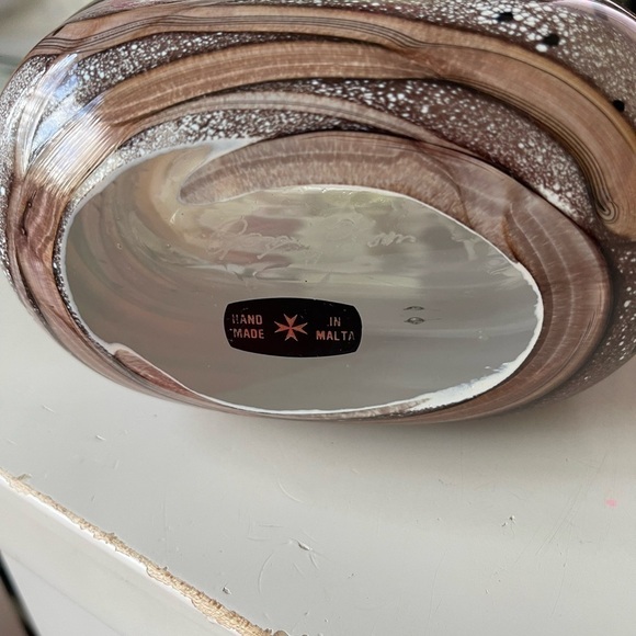 Gozo Swirled art glass Flattened Cylinder Vase sand pink tan white made in Malta - Picture 4 of 4